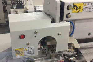 自動(dòng)補(bǔ)緯裝置 自動(dòng)補(bǔ)緯裝置